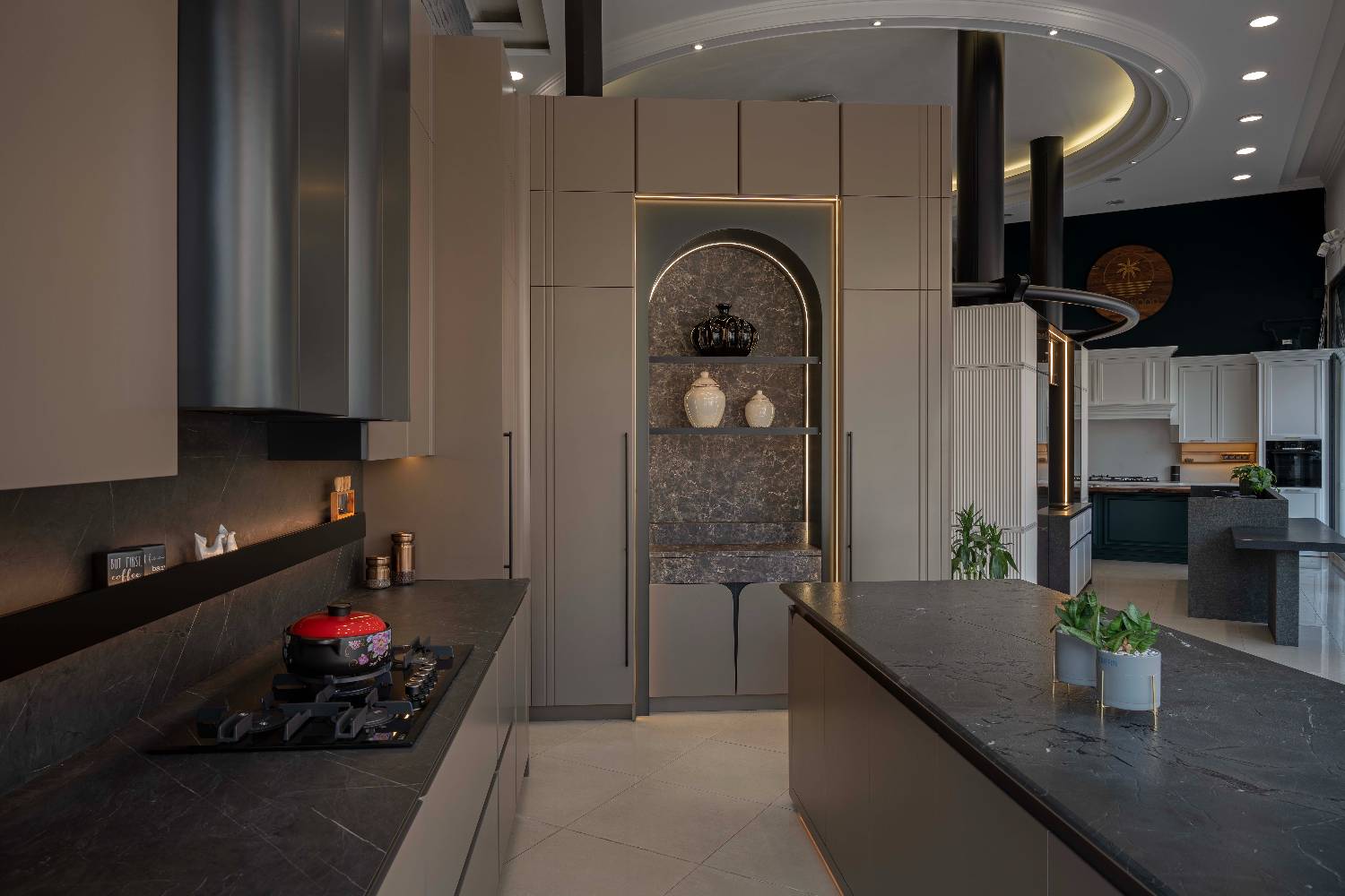 Arched display niche — bespoke kitchen design